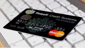 Почему Тинькофф списывает деньги за обслуживание в Народная Семья